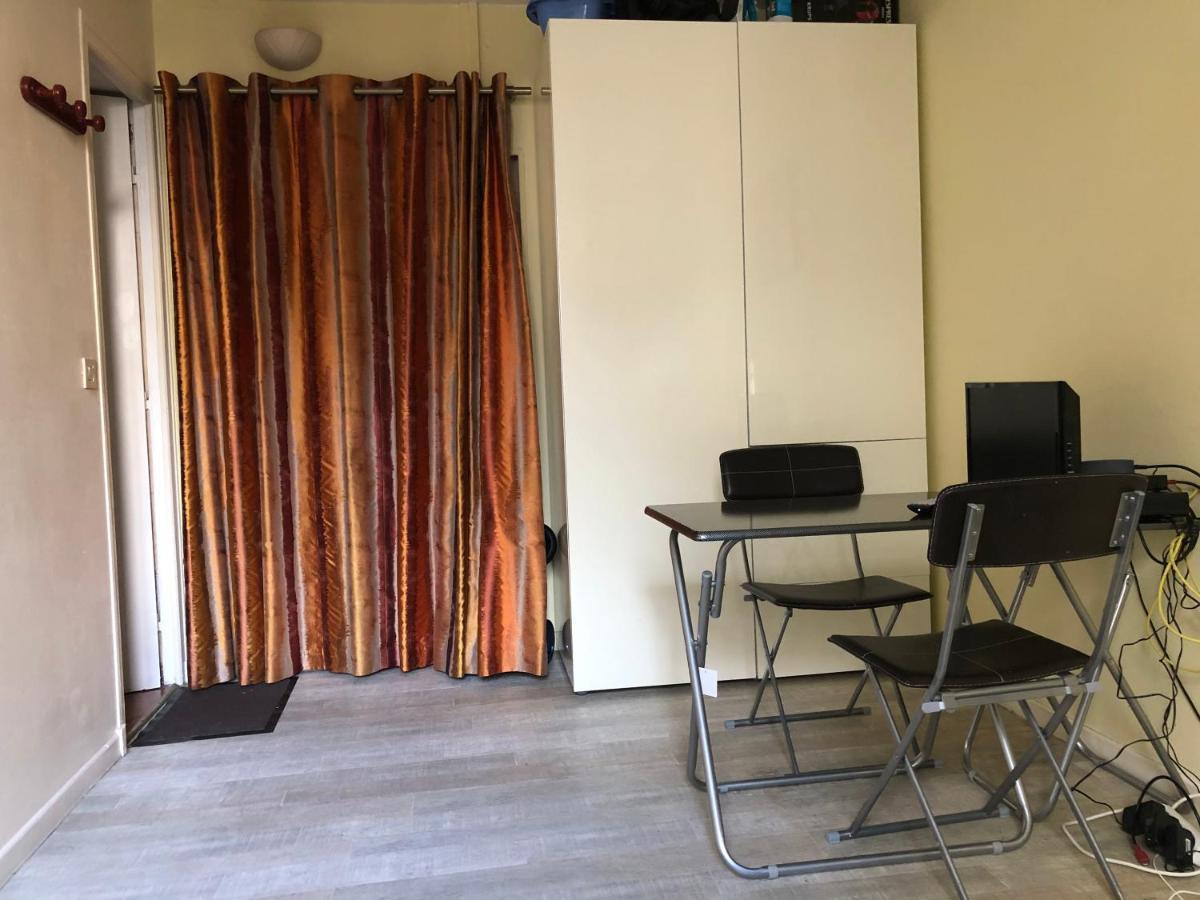 23 Rue De La Chapelle Paris Exterior foto